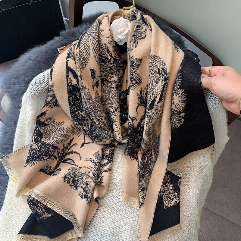 2022 Winter Cashmere Scarf Lady Design Luxury Brand Warm Pashmina Blanket Wraps Women Shawl Female Decoration Thick Foulard