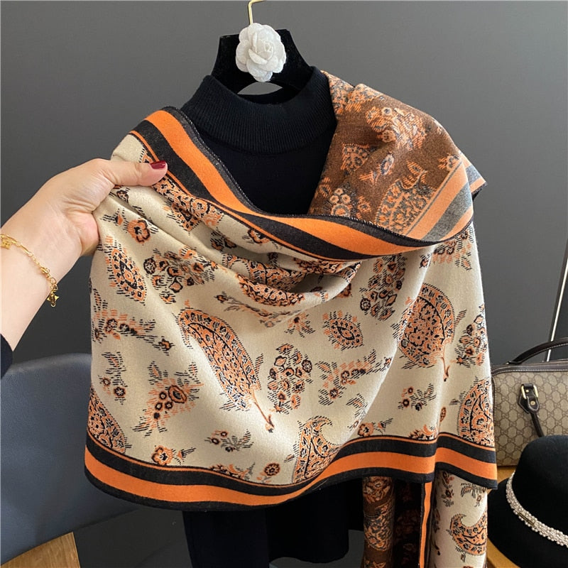 2022 Winter Cashmere Scarf Lady Design Luxury Brand Warm Pashmina Blanket Wraps Women Shawl Female Decoration Thick Foulard