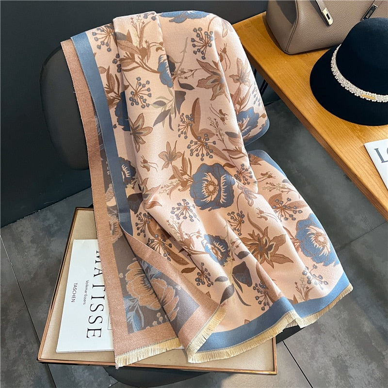 2022 Winter Cashmere Scarf Lady Design Luxury Brand Warm Pashmina Blanket Wraps Women Shawl Female Decoration Thick Foulard